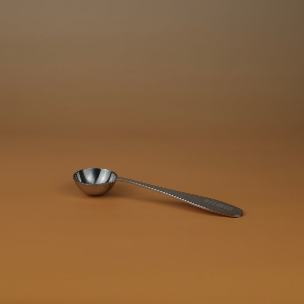 Metal measurement scoop